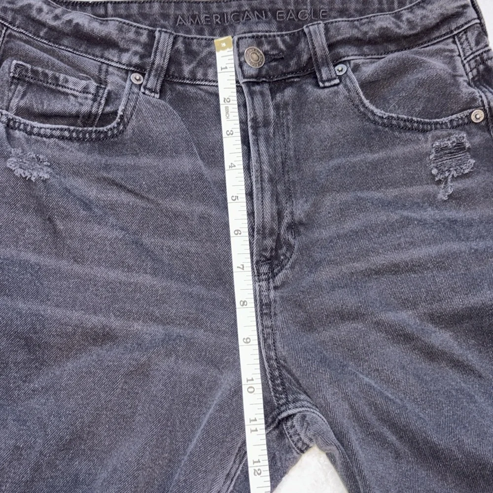 American Eagle Mom Straight Jean Size 8 Long
